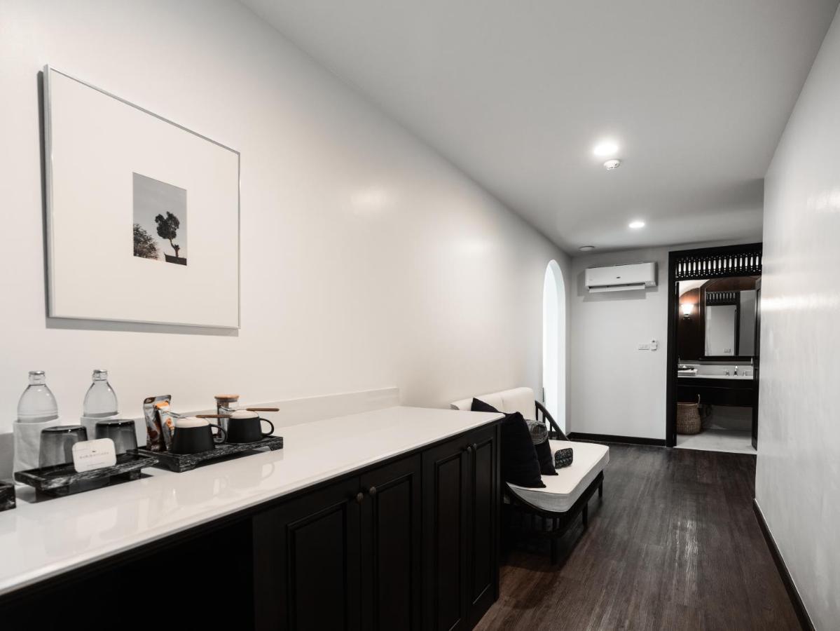 Burirattana Hotel-An Adults Only Hotel Chiang Mai Bagian luar foto